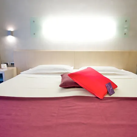 Mercure Centro Отель