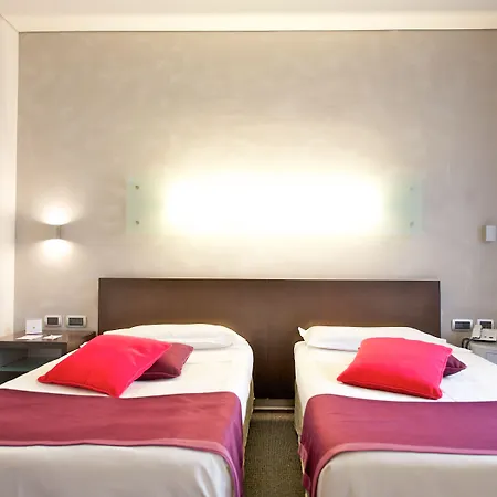 Отель Mercure Centro Палермо