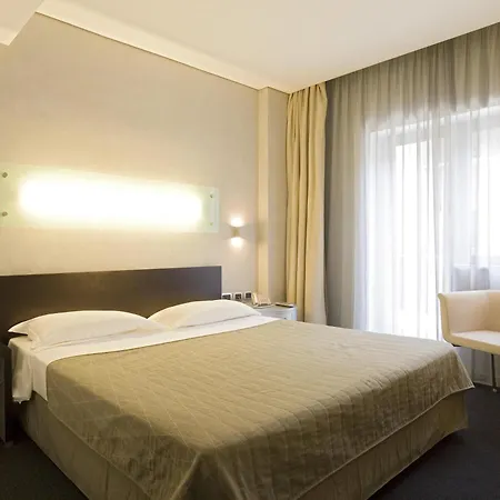 Mercure Centro 4*