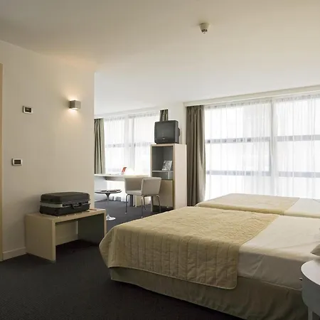 Отель Mercure Centro