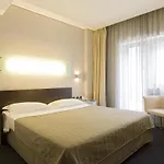 Mercure Centro 4*