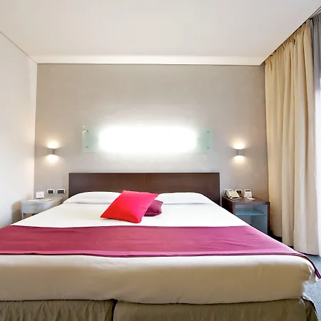Mercure Centro 4* פלרמו