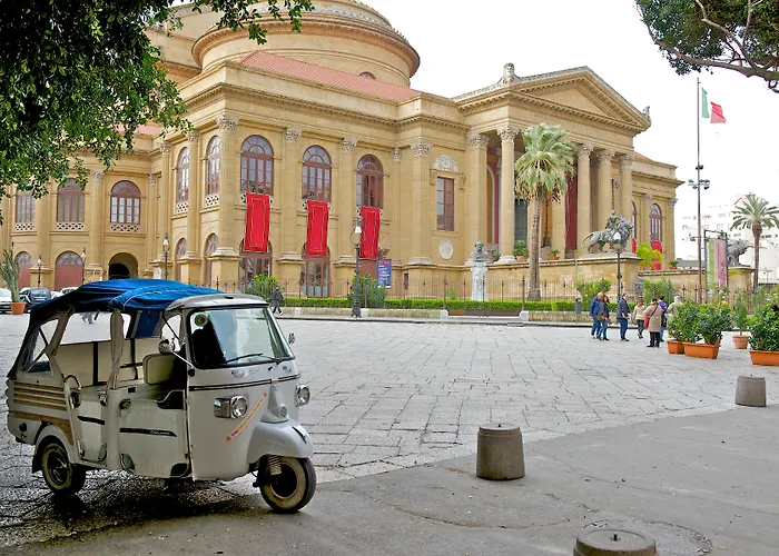 Отель Mercure Centro