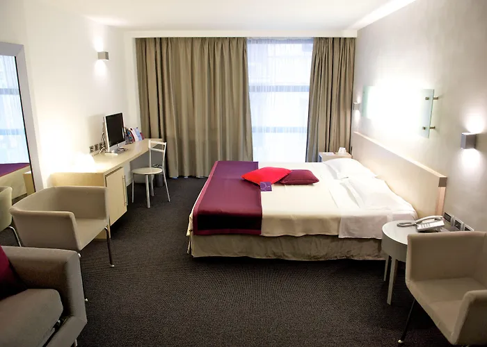 Mercure Centro 4* Палермо