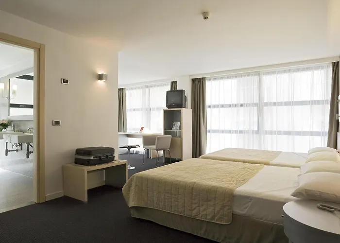 Mercure Centro Отель 4*