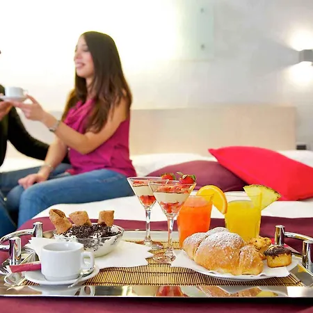 Otel Mercure Centro 4*